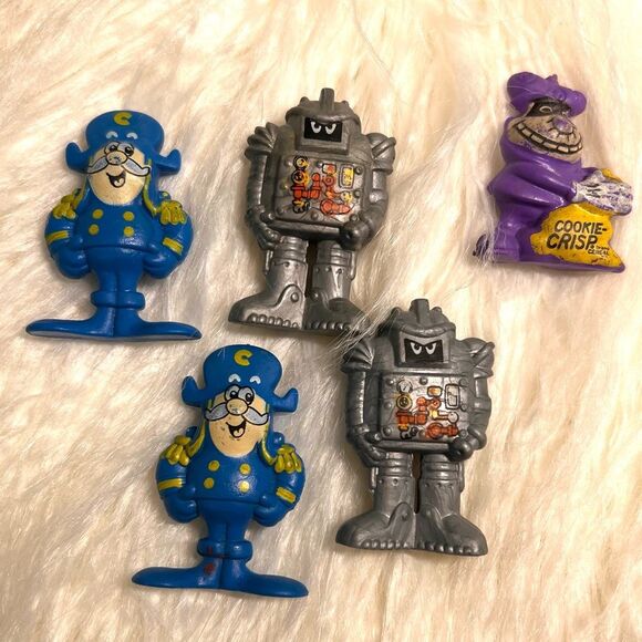 Lot of 5 1986 Captain Crunch Sogmaster & 1980 Cookie Crisp Cereal Premiums - Picture 1 of 7